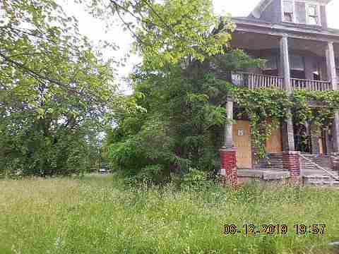 5715 Baldwin (3)_m.jpg